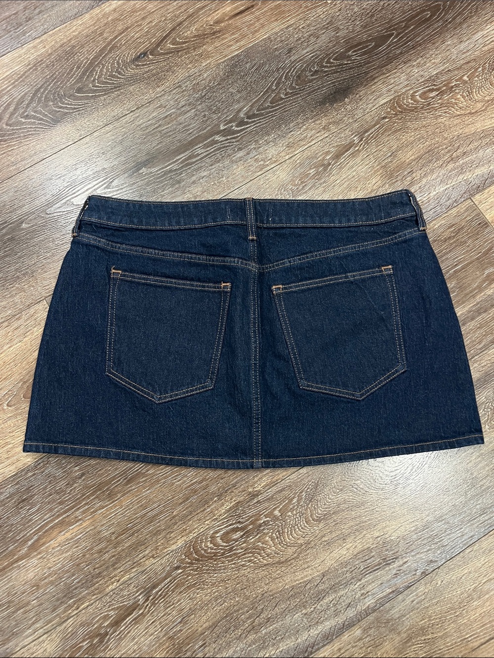 Abercrombie & Fitch Mid Rise Denim Mini Skirt - Picture 6 of 8